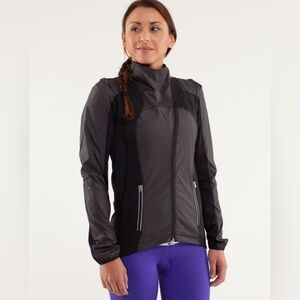 Lululemon Presta Packable Shirket